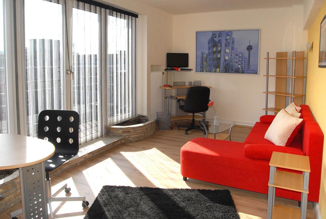 Pitstop & Boardinghouse * Düsseldorf