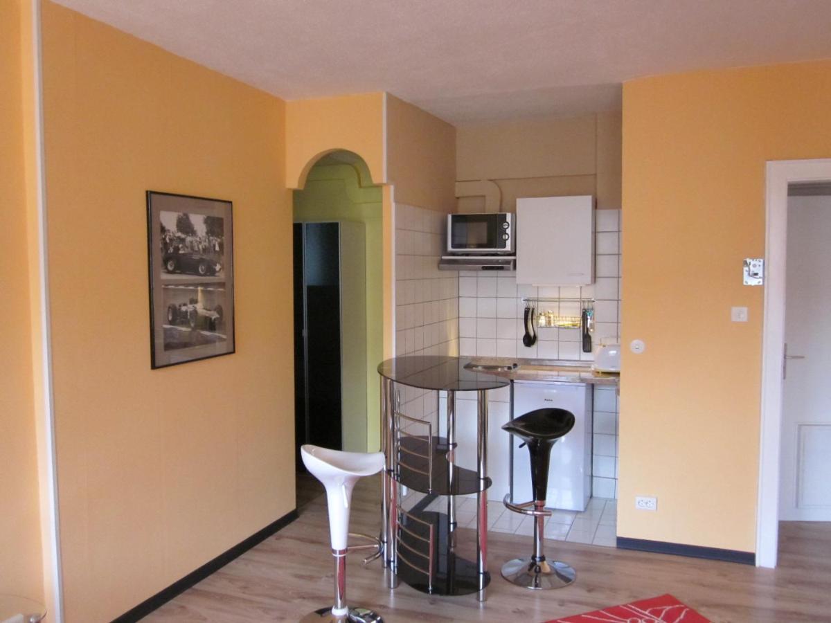 Pitstop & Boardinghouse * Düsseldorf